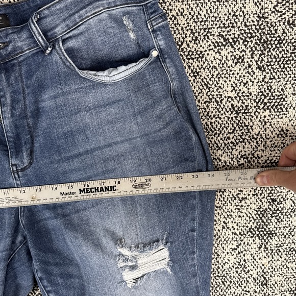 Judy Blue Jeans Womens 22W (40‎ X 33) Skinny Fit Tapered Distressed Holes - Picture 12 of 15